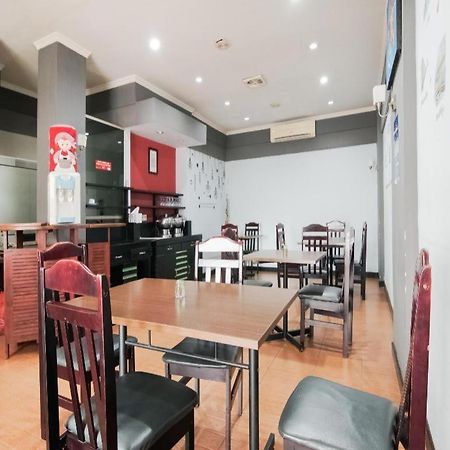 Hotel K77 Dumai Kültér fotó