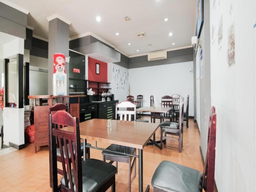 Hotel K77 Dumai Kültér fotó